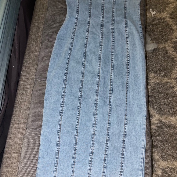 Fashion nova brand new Dress - Picture 4 of 8